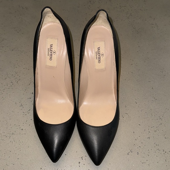 Valentino Garavani Gold Extreme Heel Nappa Leather Rockstud Black Pump Sz 38 - Picture 3 of 11